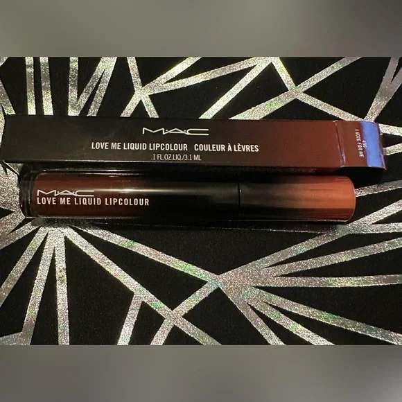 NEW! M•A•C LOVE ME LIQUID LIPCOLOUR - Picture 6 of 10